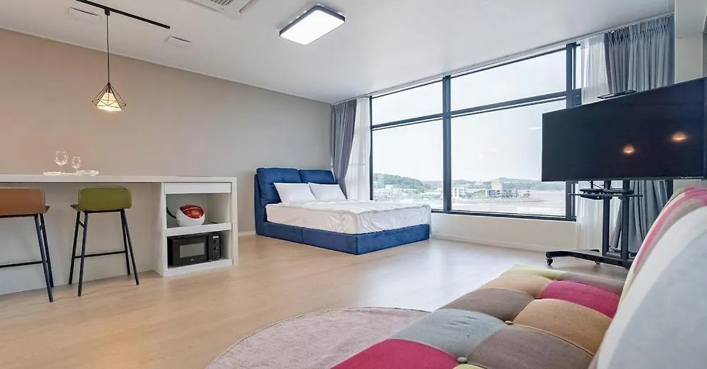 Ongjin Guardians Pool Villa Incheon Guest house